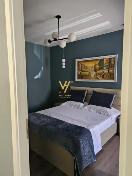 Tirane, jepet me qera apartament 1+1+Ballkon Kati 1, 50 m² 700 € (RRUGA FORTUZI)