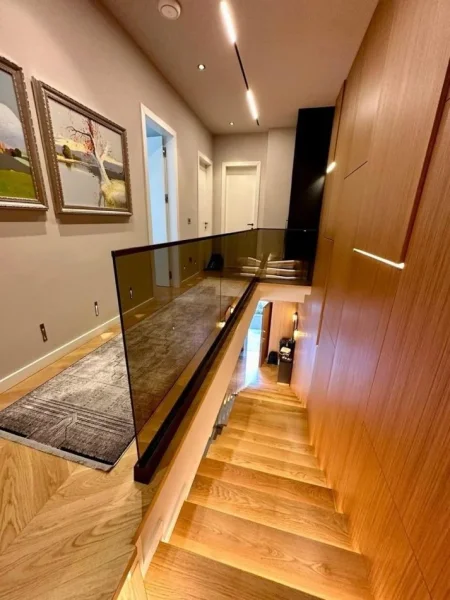 Tirane, shes Vile 3+1+Ballkon Kati 1, 297 m² 1.000.000 € (TEG)