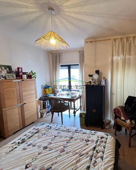 Tirane, shitet apartament 2+1 Kati 8, 91 m² 205.000 € (Qendër , Rruga e Elbasanit (TEK VILA GOLD))
