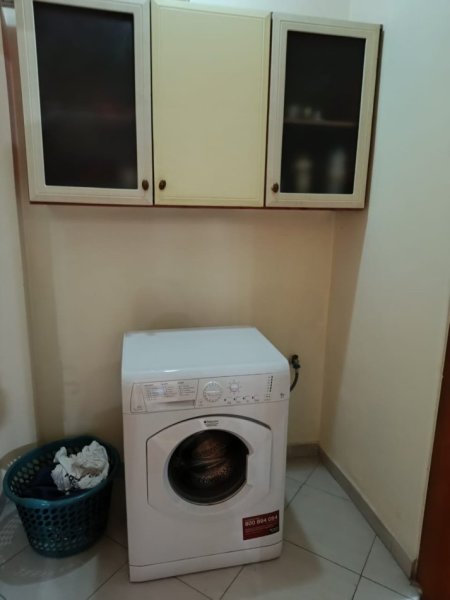Tirane, jepet me qera Vile 2+1+Ballkon Kati 4, 124 m² 620 € (Vilat Gjermane)