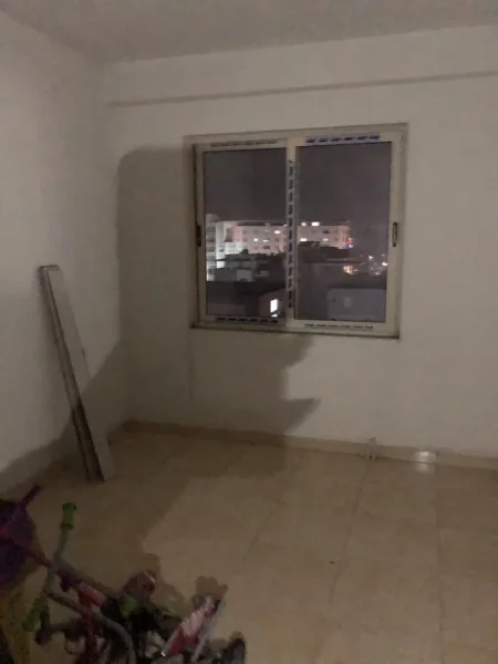 Tirane, shitet apartament 2+1 Kati 4, 68.000 € 