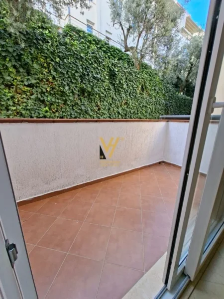 Tirane, shitet apartament Dublex Kati 2, 160 m² 280.000 € (KODRA E DIELLIT 1)