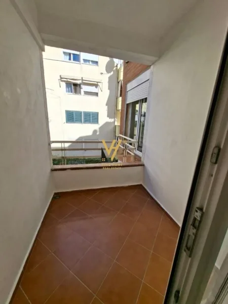 Tirane, shitet apartament Dublex Kati 2, 160 m² 280.000 € (KODRA E DIELLIT 1)