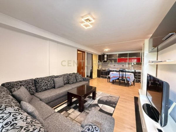 Tirane, shitet 2+1+Ballkon Kati 2, 101 m² 285.000 € (Myslym Shyri)