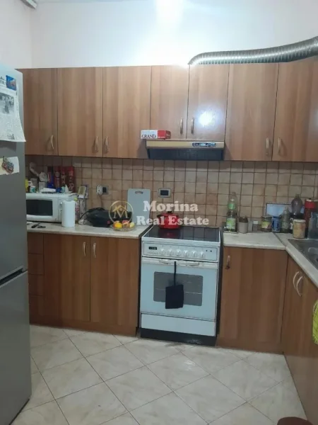 Tirane, shitet apartament 2+1 Kati 1, 103 m² 170.000 € (Rruga Mine Peza)