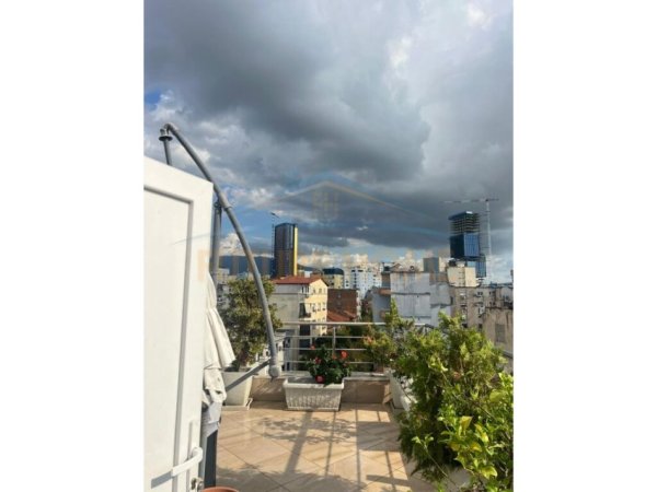 Tirane, shitet apartament 3+1 Kati 5, 120 m² 277.000 € (Rruga Mine Peza.)