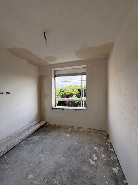 Durres, shitet apartament 1+1+Ballkon Kati 4, 50 m² 74.400 € (golem)