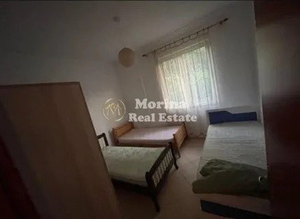Tirane, jepet me qera shtepi 1+1 Kati 1, 55 m² 250 € (Rruga Fuat Toptani)