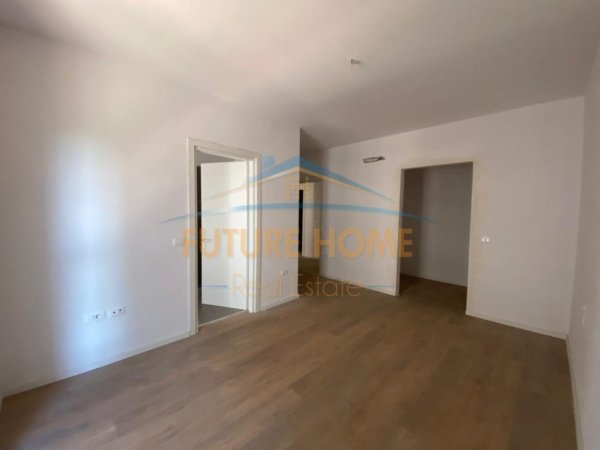Tirane, shitet apartament 2+1 Kati 3, 110 m² 187.700 € 