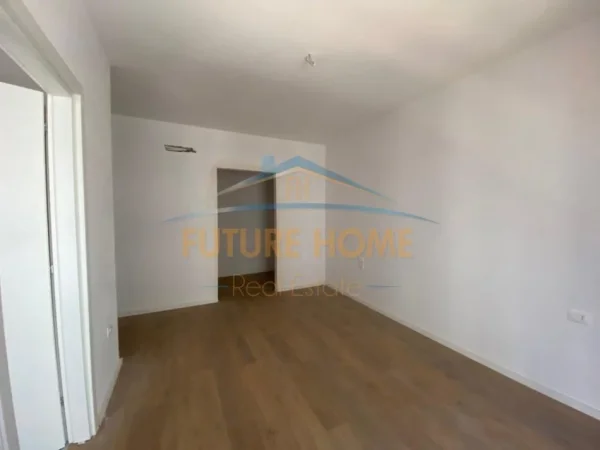 Tirane, shitet apartament 2+1 Kati 3, 110 m² 187.700 € 