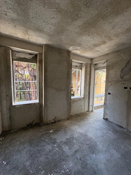 Durres, shitet 1+1+Ballkon Kati 3, 55 m² 82.500 € (golem)