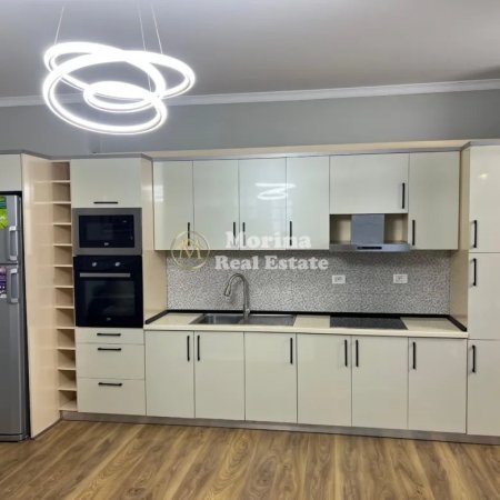 Tirane, shitet apartament 2+1 Kati 5, 90 m² 143.000 € (Rruga Besim Alla)