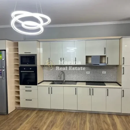 Tirane, shitet apartament 2+1 Kati 5, 90 m² 143.000 € (Rruga Besim Alla)