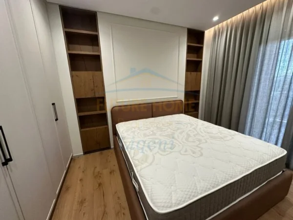 Tirane, jepet me qera apartament 2+1 Kati 2, 91 m² 1.700 € (Secret Garden Residence)