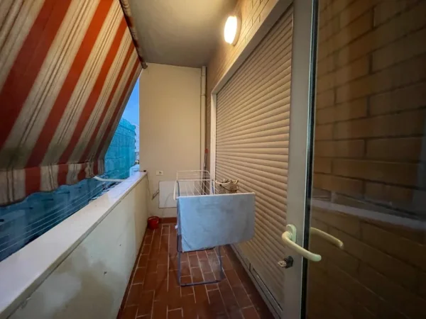 Tirane, shitet apartament+verande | Penthouse 2+1+Ballkon Kati 3, 113 m² 310.000 € (Kristal Center)