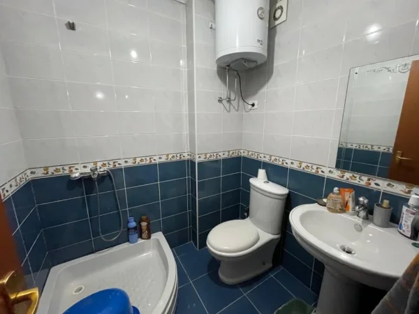 Tirane, shitet apartament+verande | Penthouse 2+1+Ballkon Kati 3, 113 m² 310.000 € (Kristal Center)