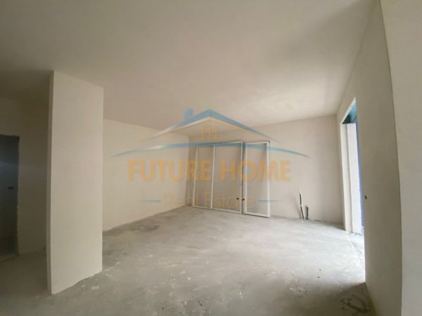 Tirane, shitet apartament 2+1+Ballkon Kati 6, 111 m² 120.000 € 