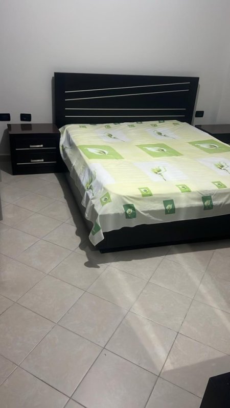 Shqiperi, jepet me qera apartament 1+1+Ballkon Kati 3, 40 m² 380 € (Spitali Amerikan 2)