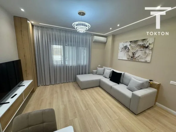 Tirane, shitet apartament 2+1 , 93 m² 250.000 € (Myslym Shyri)