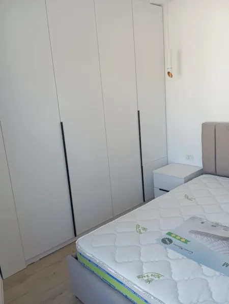 !!Dhene!!Durres, jepet me qera apartament 1+1+Ballkon Kati 4, 70 m² 370 € (Tregu i Madh Industrial)