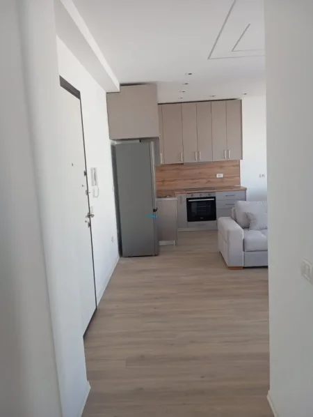 !!Dhene!!Durres, jepet me qera apartament 1+1+Ballkon Kati 4, 70 m² 370 € (Tregu i Madh Industrial)