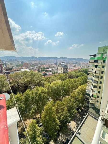 Tirane, jepet me qera apartament 1+1+Ballkon Kati 12, 72 m² 900 € (Ish Ekspozita)