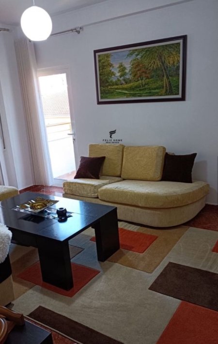 Tirane, jepet me qera apartament 2+1 Kati 5, 90 m² 500 € (DON BOSKO)