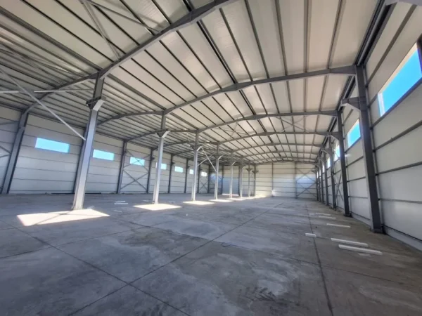 Durres, jepet me qera ambjent biznesi Kati 0, 1.458 m² 3.850 € 