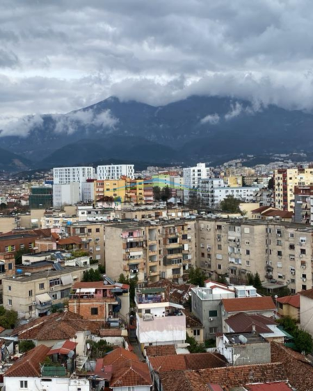 Tirane, shitet apartament 3+1 Kati 8, 116 m² 261.000 € (Qender , Vila Gold)