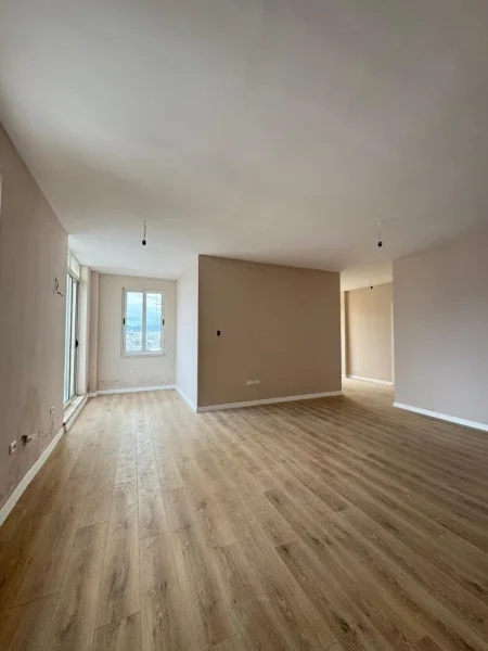 Tirane, shitet apartament 2+1+Aneks+Ballkon Kati 9, 200 m² 180.000 € (PALLATET FRATAR)