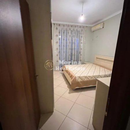 Tirane, jepet me qera apartament 2+1+Ballkon Kati 4, 100 m² 450 € (Rruga Hamdi Garunja)