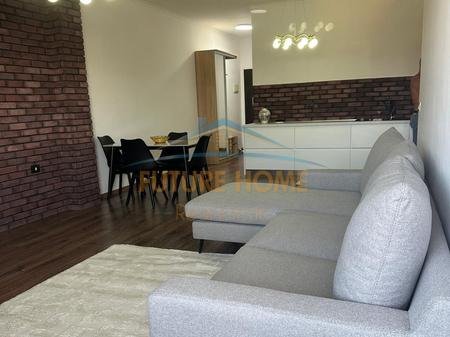 Tirane, jepet me qera apartament 1+1 Kati 2, 70 m² 700 € 