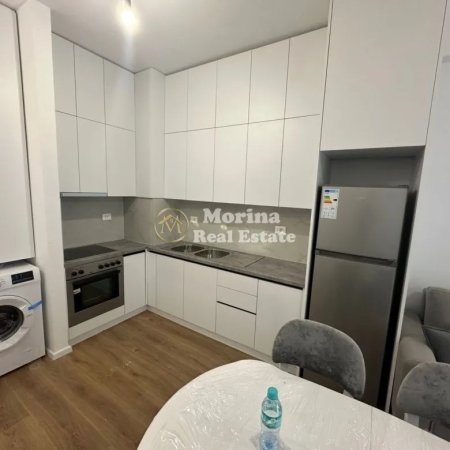 Tirane, jepet me qera apartament 1+1 Kati 8, 47 m² 450 € (Ali Demi)