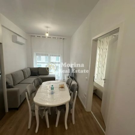 Tirane, jepet me qera apartament 1+1 Kati 8, 47 m² 450 € (Ali Demi)