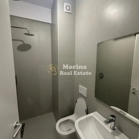 Tirane, jepet me qera apartament 1+1 Kati 8, 47 m² 450 € (Ali Demi)