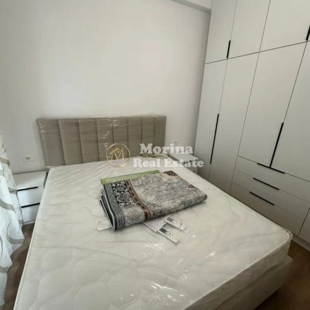 Tirane, jepet me qera apartament 1+1 Kati 8, 47 m² 450 € (Ali Demi)
