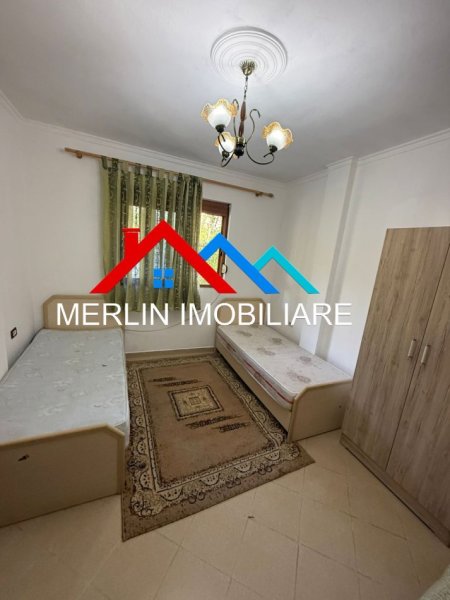 Tirane, jepet me qera shtepi 2+1+Ballkon , 140 m² 620 € (RRUGA KASEM SHIMA,CASA ITALIA)