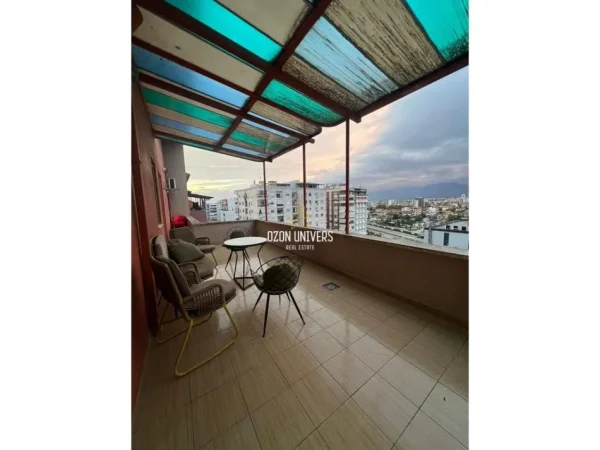 Tirane, jepet me qera apartament 1+1+Ballkon Kati 8, 70 m² 500 € (Astir Tirana, Albania)
