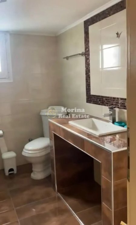Tirane, jepet me qera shtepi 3+1 Kati 3, 130 m² 500 € (Laprake)