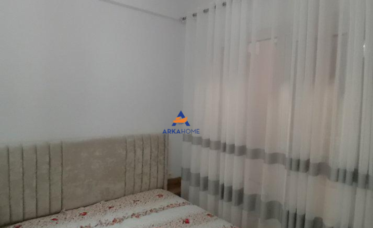 Tirane, jepet me qera apartament 1+1+Ballkon , 60 m² 450 € 