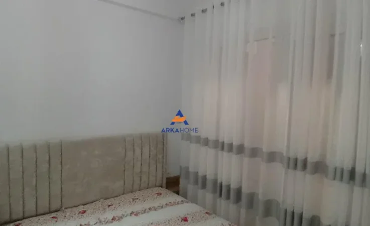 Tirane, jepet me qera apartament 1+1+Ballkon , 60 m² 450 € 