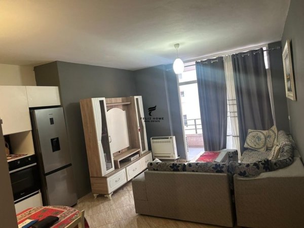 Tirane, jepet me qera apartament 2+1 Kati 2, 110 m² 550 € (ASTIR)