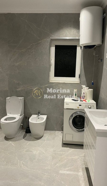 Tirane, jepet me qera Vile 2+1 Kati 1, 120 m² 1.000 € (Baldushk)