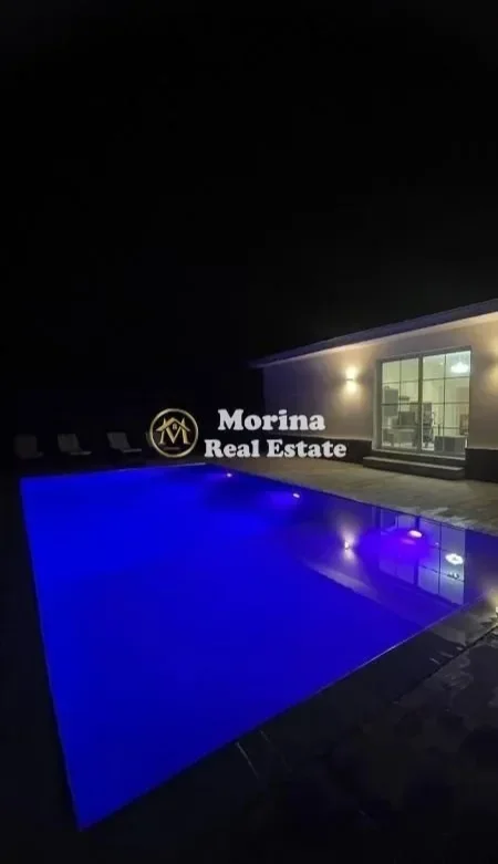 Tirane, jepet me qera Vile 2+1 Kati 1, 120 m² 1.000 € (Baldushk)