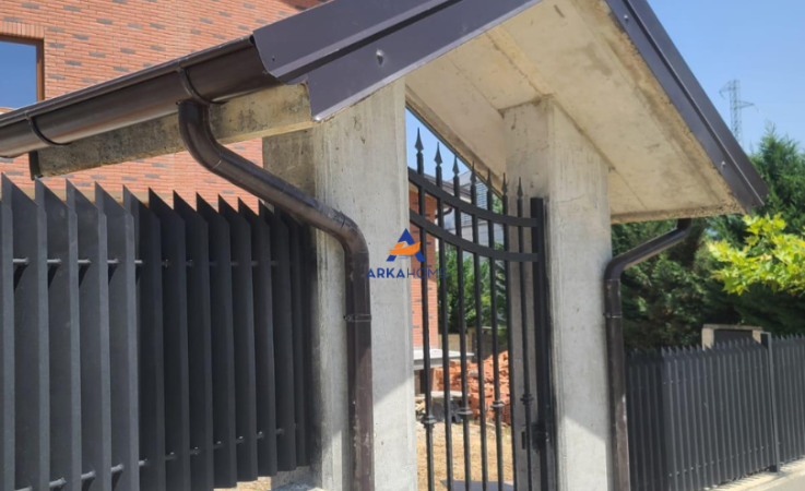 Tirane, jepet me qera Vile 5+1+Ballkon Kati 2, 560 m² 5.000 € 