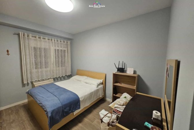 Tirane, jepet me qera apartament 2+1 Kati 2, 115 m² 600 € (xhanfize keko)