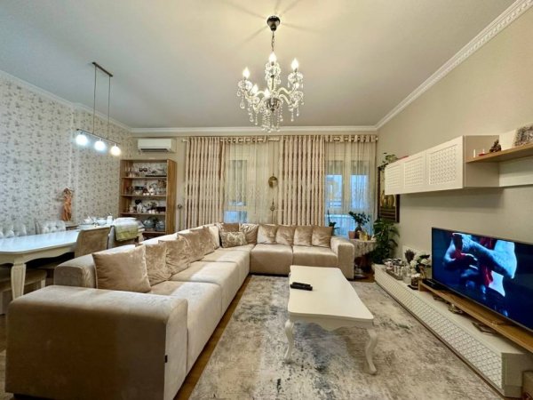 Tirane, shitet apartament 3+1+Ballkon Kati 3, 123 m² 265.000 € (KOPSHTI ZOOLOGJIK!)