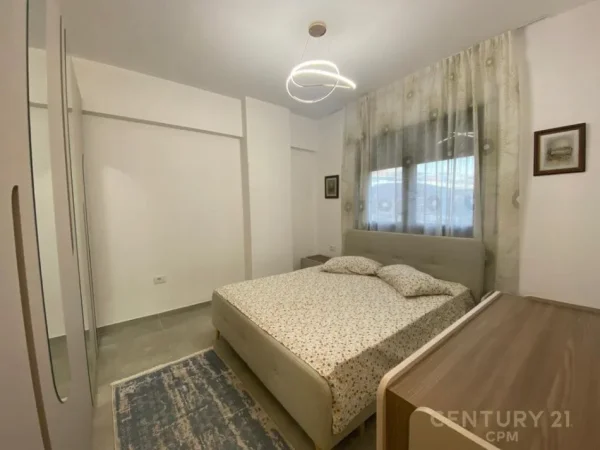 Tirane, jepet me qera apartament 2+1 Kati 6, 120 m² 650 € (Astir)