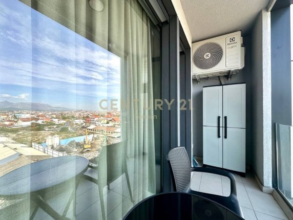 Tirane, jepet me qera apartament 1+1+Ballkon Kati 5, 71 m² 650 € (ish dogana)