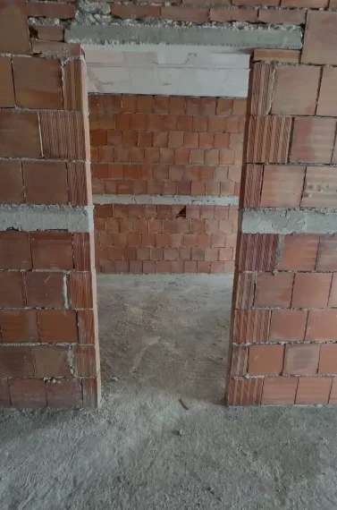 Tirane, shitet apartament 1+1+Ballkon , 1 m² 112.700 € (Meis Garden)